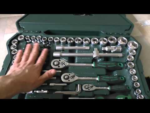 Видео: Набор инструментов Mannesmann 215-tlg как страховка путешествия на УАЗике