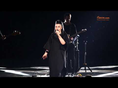 Видео: Сольный концерт Елки на Live fest, 05.01.18. Полная версия
