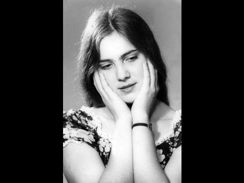 Видео: Девушки Грозного, 80 - ые. Портретная съемка.Girls Grozny 80th. Portrait photography