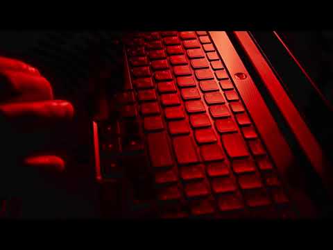 Видео: АСМР Шепчу на ухо и печатаю на клавиатуре с расслабляющими эффектами