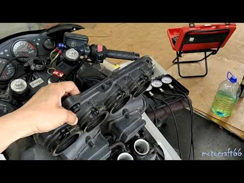 Видео: Honda CBR600f4 синхронизация карбюраторов