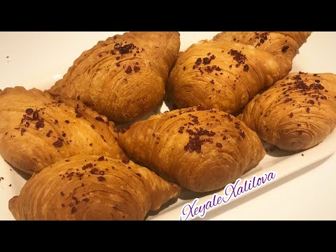 Видео: ÇUDUNUN HAZIRLANMASI.1 xəmirlə 2 bişinti hazırladım.Kıymalı katmer poğaça.Чуду с мясом.