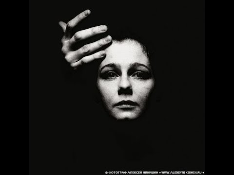 Видео: Полина Агуреева - Слово (Николай Гумилёв)