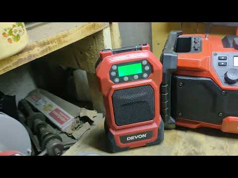 Видео: Строительное радио FLEX, BOSCH, MAKITA, DEVON гаражный обзор