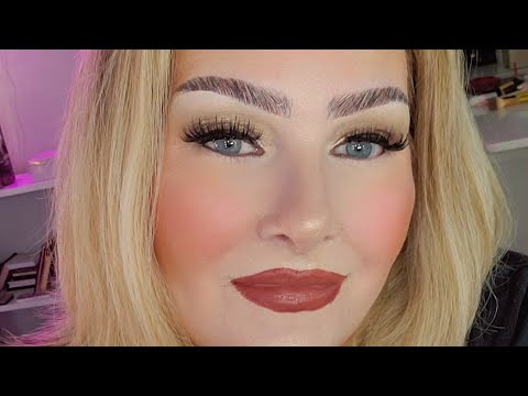 Видео: GRUM: Непринужденный гламур, который сражает наповал