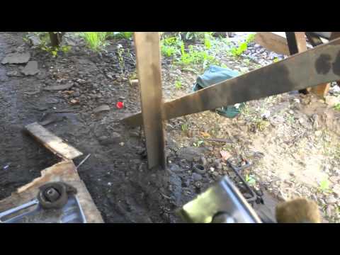 Видео: Замена подушек(опора двигателя)акцент 98