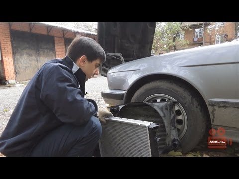Видео: BMW e34 серия 4: меняем радиатор и ДПДЗ!