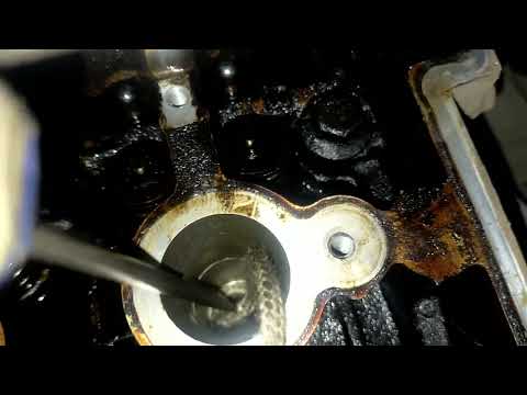 Видео: Замена маслосъемных колпачков без снятия ГБЦ.