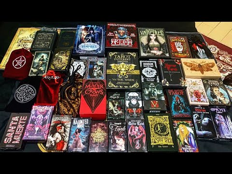 Видео: Тёмные колоды Таро в моей коллекции🖤☠️🖤33  самые страшные колоды Таро😱😈