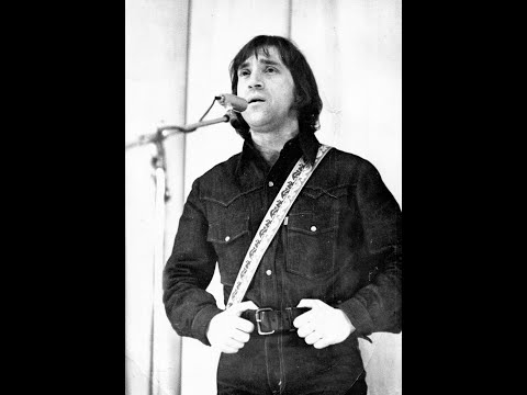 Видео: В. Высоцкий. Выступление в г.Ивантеевка (Московская обл.) 23 января 1976 года.