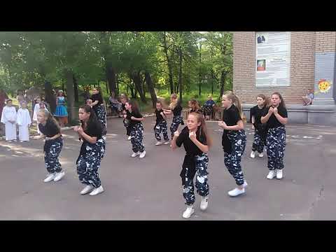 Видео: Танец"Небо ,засыпай".