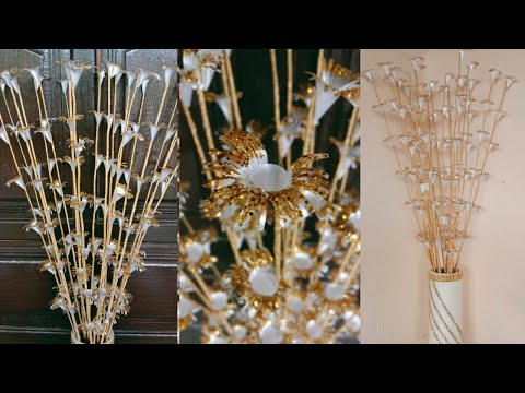 Видео: Новый дизайн цветов с использованием пластиковых лент и палочек от метел || Поделки из лент