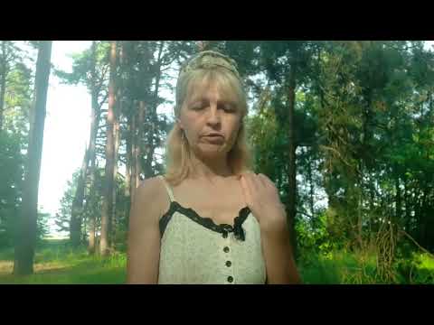 Видео: Тяжело ли жить в селе|Честный рассказ на лесной поляне|Живу одна на краю села.