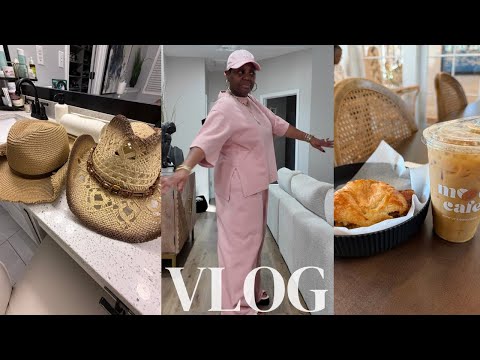 Видео: VLOG: Новинки на Amazon для отпуска | Вирусная куртка Zara | Посетили кофейню, принадлежащую черн...