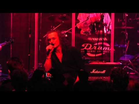 Видео: Жизнь в сумерках