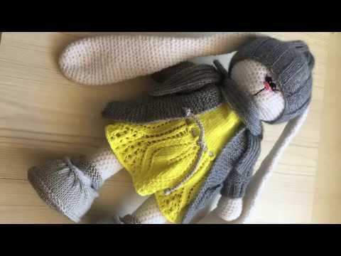 Видео: Вязаные игрушки зайка Тильда крючком.Tilde bunny.