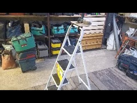 Видео: Стремянка с широкими ступенями LadderBel ST-4WSRM. Обзор и доработка.