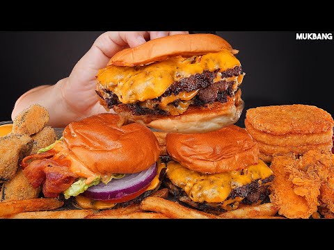 Видео: бургер и жареный цыпленок BURGERS 🍔 FRIED CHICKEN 🍗 HASH BROWNS & FRENCH FRIES 🍟 EATING ASMR MUKBANG