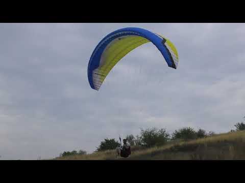 Видео: Первые полеты на параплане