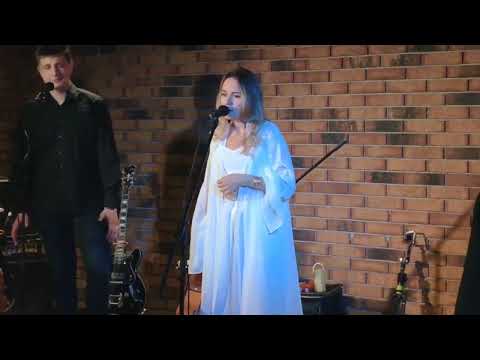 Видео: 10. Таис Логвиненко «Генри Ли» (перевод Соломоновой)