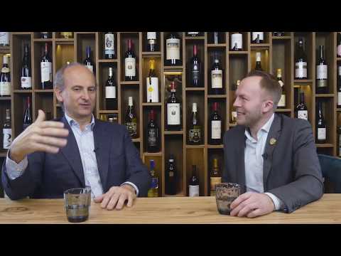 Видео: Семья, которая производит вино более 700 лет. Евгений Богданов и винодел Lamberto Frescobaldi