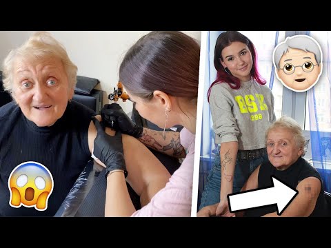 Видео: Одинаковые ТАТУ с БАБУШКОЙ / НАБИЛИ вместе