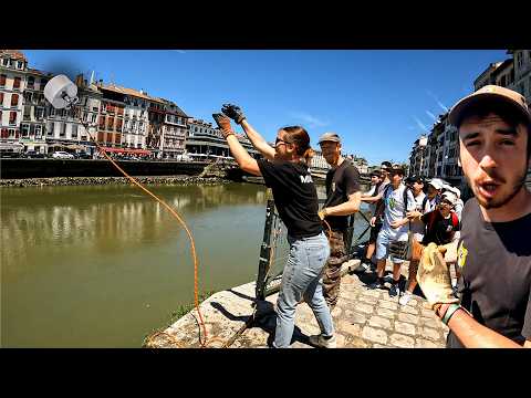Видео: Мы пробуем ловлю на магнит в центре этого города на французском побережье Атлантического океана.