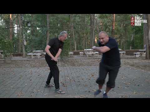 Видео: Мастер Яп Бо Хыонг представляет инструкторов школы Ян Шоу Гун