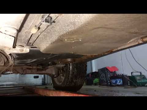 Видео: Убираем  воду из салона #проблема с дринажами люка#  Volvo XC90 2005 год