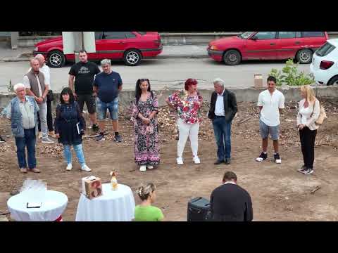 Видео: Първа копка на строжа First Class