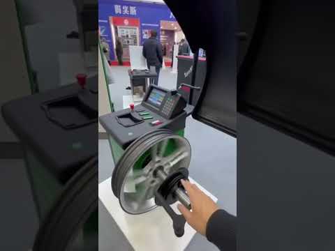 Видео: Обзор инновационной машины для балансировки колёс на выставке в Китае