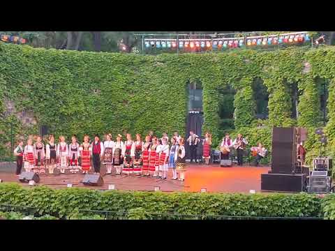 Видео: “Дреме ми се, лега ми се” изп: Детски Ансамбъл СУ за ХНИ” К. Преславски” Варна