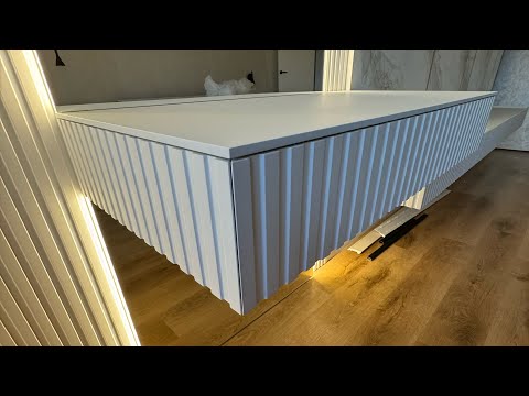 Видео: Кривая Мебель для гардеробной и спальной комнаты в кривом доме.