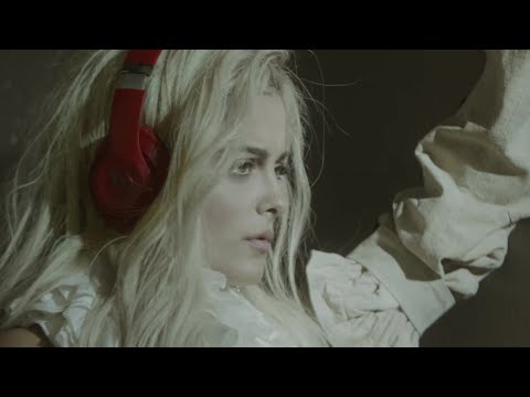 Видео: Bebe Rexha - Im a Mess (перевод)