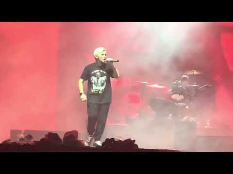 Видео: Диана Арбенина. Ночные снайперы. Санкт-Петербург. 31.03.2022. Ледовый дворец. 9 часть.