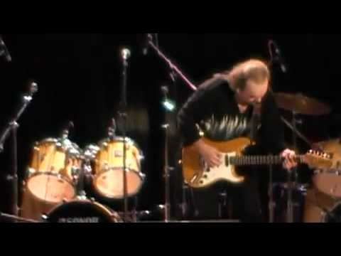 Видео: Чёрный Кофе Падающий лист.