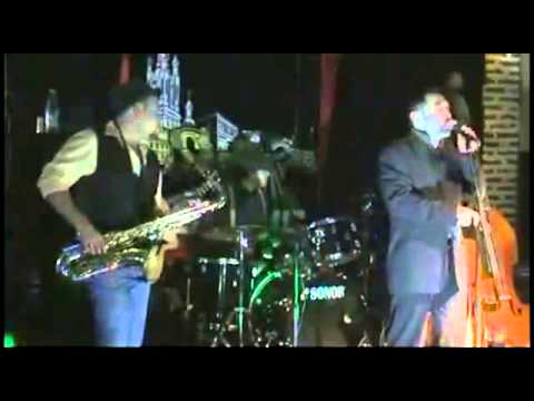 Видео: Ля Миноръ На улице на Семеновской