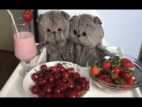 Видео: ВЛОГ. Научились делать ВКУСНЫЙ КОКТЕЙЛЬ ИЗ ФРУКТОВ и мороженого / Семейные Влоги / Мисс Фаина Влог