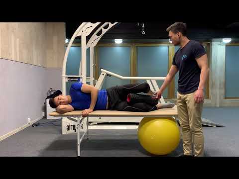 Видео: Комплекс упражнений при тотальном эндопротезировании тазобедренного сустава