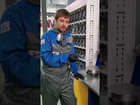 Видео: Как смешивать белые солиды в маленьком объеме? Автоколористика