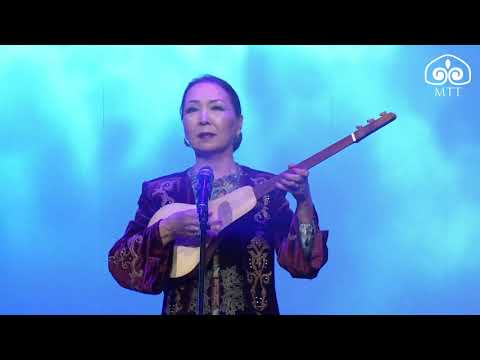 Видео: Саламат Садыкова / Түшүмө кирдиң түндө сен / Ыр майрам долбоору 2021