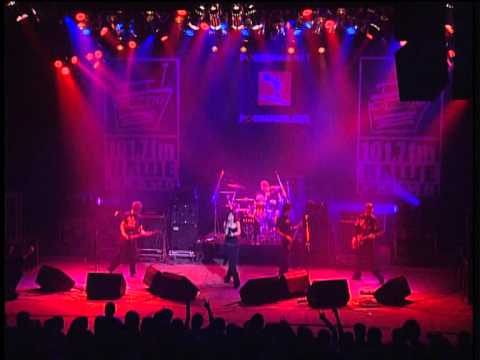 Видео: Tracktor Bowling - Снег (ДК Горбунова 2005)