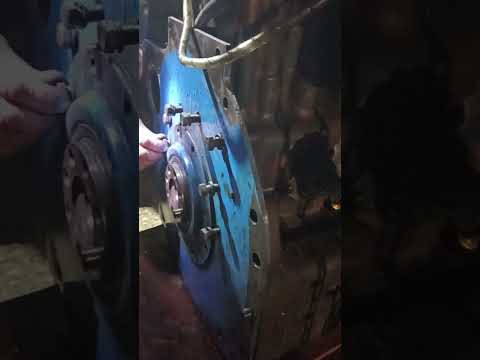 Видео: как устранить сильный скрежет при включении передач трактор мтз 82