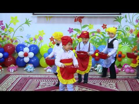 Видео: Танец "Стирка"  детском саду