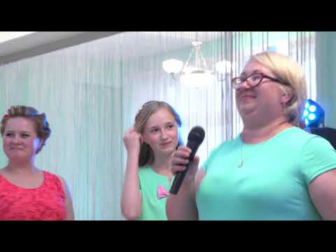 Видео: Спела красиво на свадьбе!Поздравление. (А-Студио ты и я).