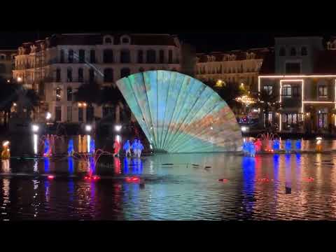 Видео: Шоу фонтанов в гранд ворлд. Фукуок, Вьетнам, март 2025 г.