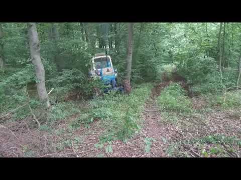 Видео: ЮМЗ-6 з пвм Т-40  з прицепом роу-6 бере гору, робимо нову дорогу✊🚜