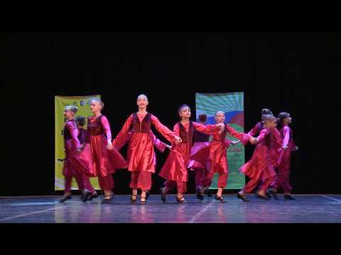 Видео: ансамбль Карамболь - Татарский танец