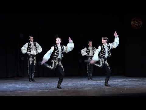 Видео: Венгерский танец "Понтозоо" Ансамбль Ритмы детства