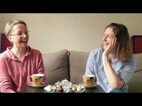 Видео: Александра Арбенина и Марианна Бекетова беседуют о спектакле "Два клоуна" (июнь 2025)